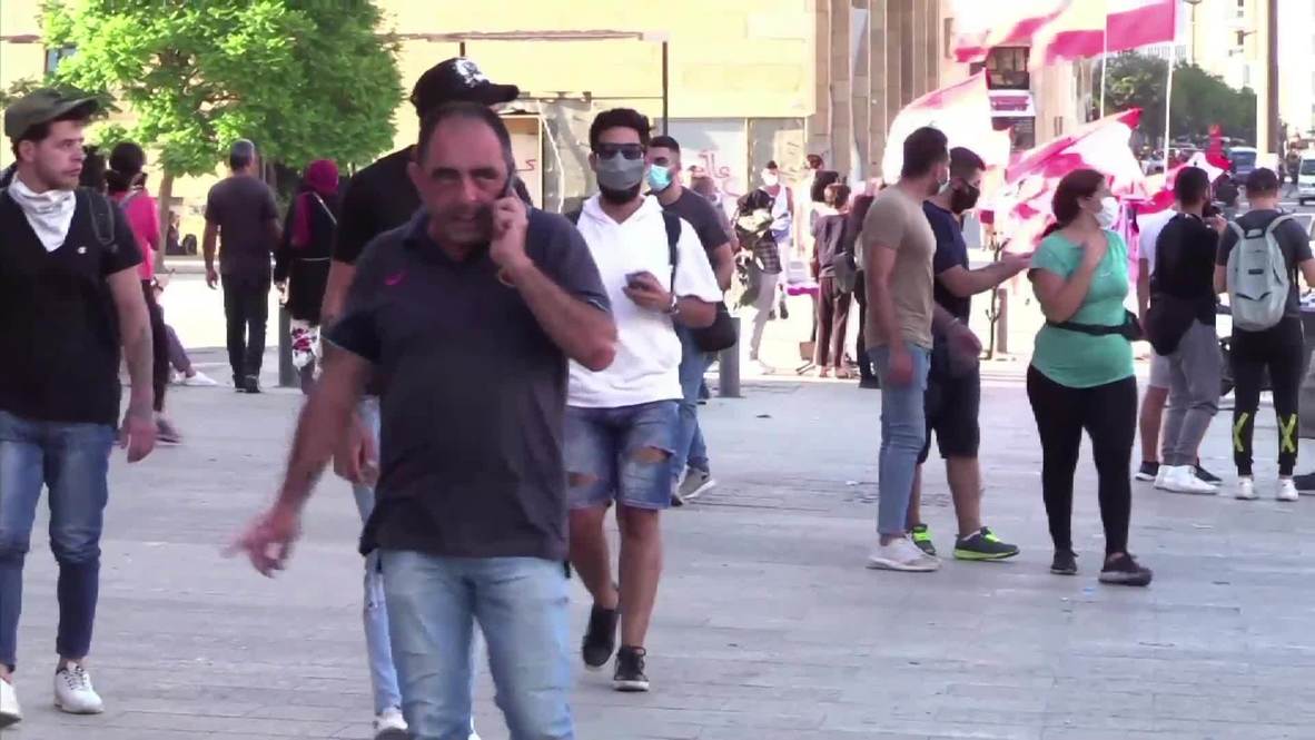 لبنان: "إسقاط النظام الفاسد برمته".. البيروتيون يردون على استقالة رئيس الوزراء دياب