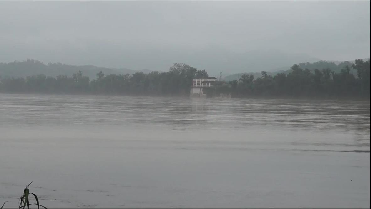South Korea: Imjin river bursts its banks amid record rainfall