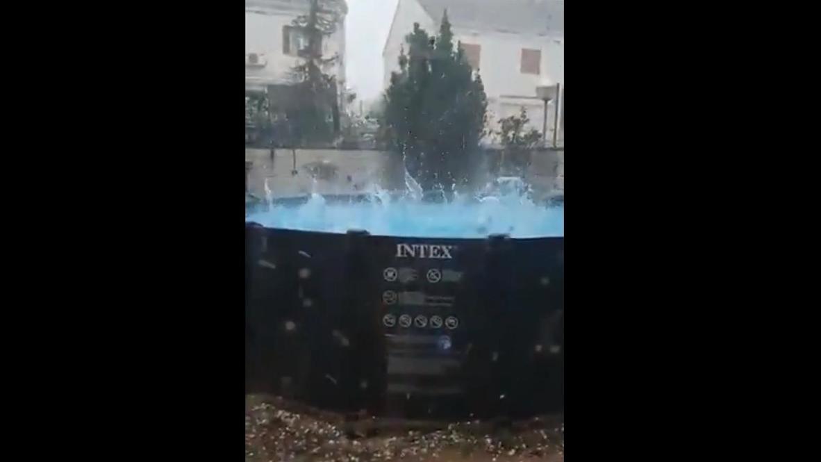 Spain: Golf ball-sized hailstones batter Ciudad Real