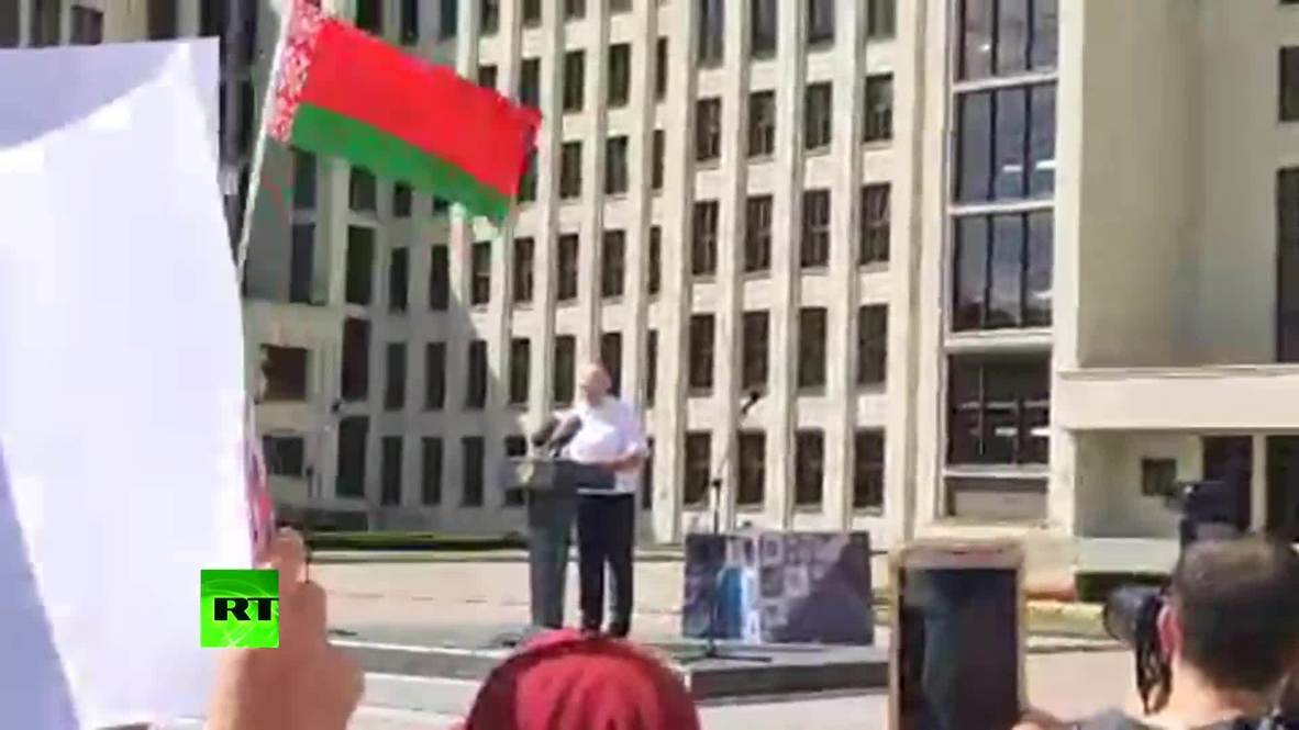 Белоруссия: "Стою перед вами на коленях" - Лукашенко обратился к участникам митинга в его поддержку *ПАРТНЕРСКИЙ КОНТЕНТ*