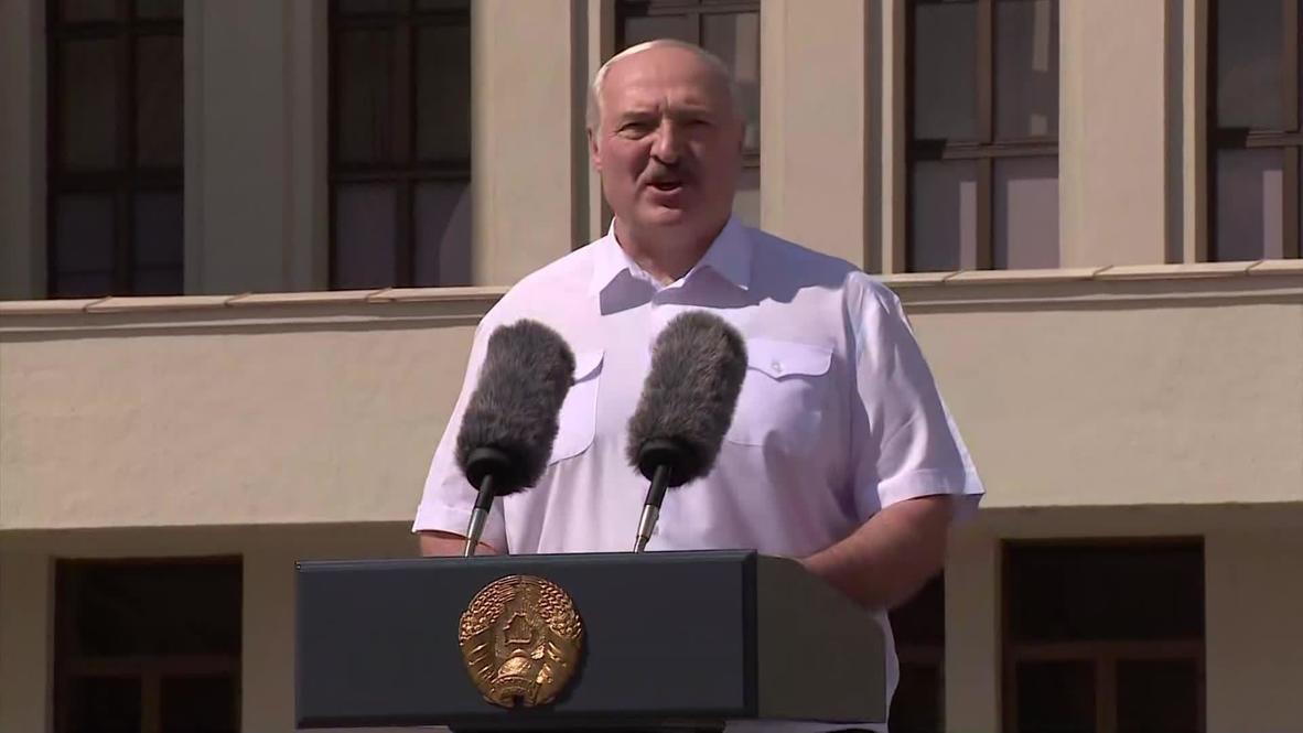 Белоруссия: "Спасибо вам, вы никогда меня не подводили" - Лукашенко поблагодарил сторонников, пришедших на митинг