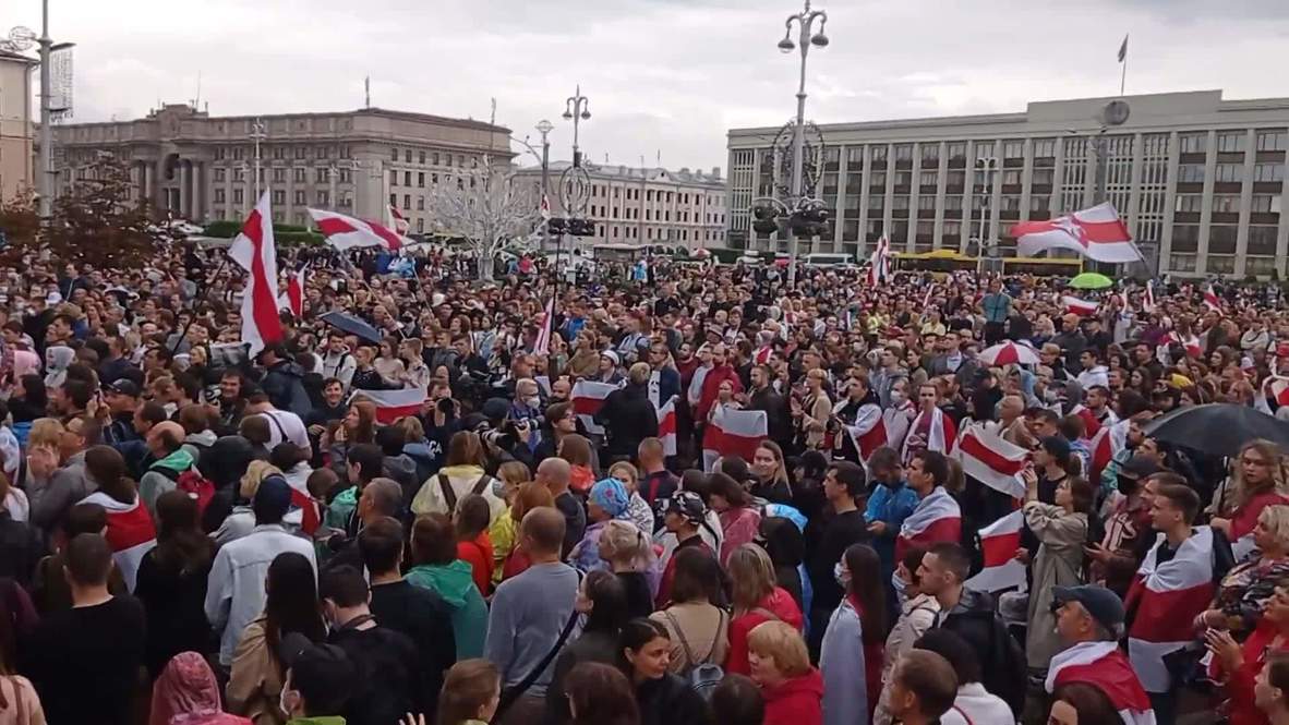 Bielorrusia: Miles de personas protestan contra Lukashenko en Minsk