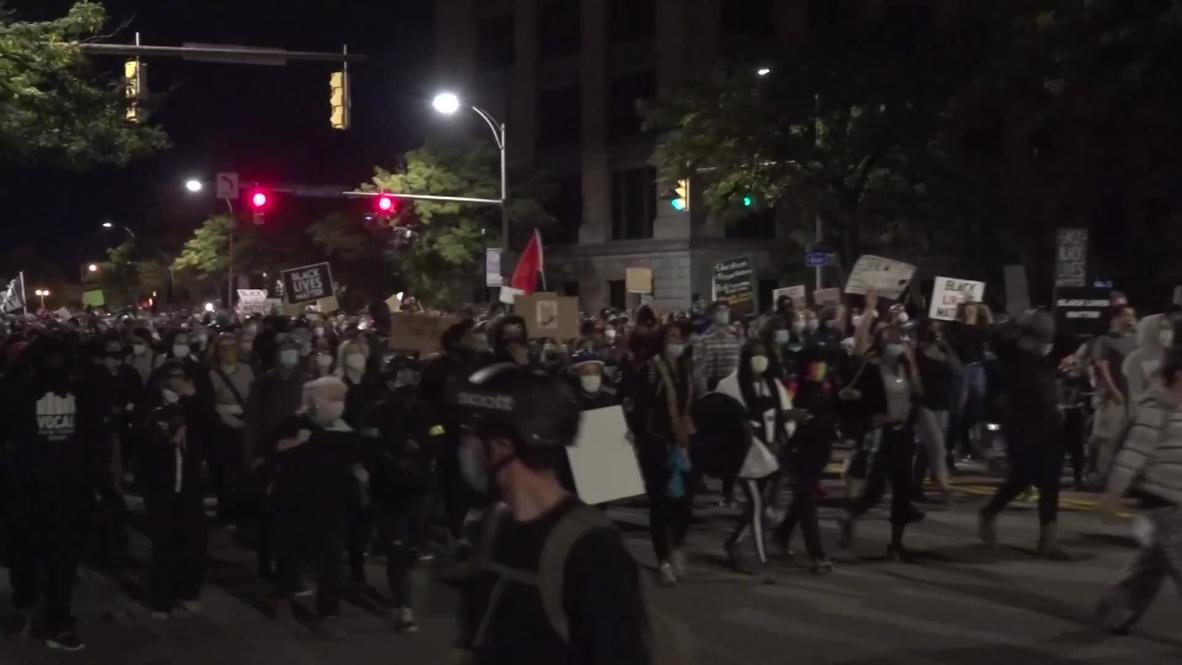 USA: Protests over killing of Daniel Prude continue in Rochester