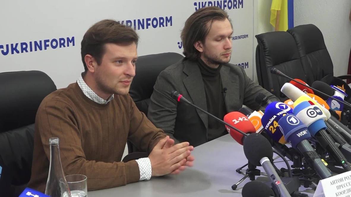 Украина: Белорусский оппозиционер Родненков сообщил, что Колесникову посадили в машину силой