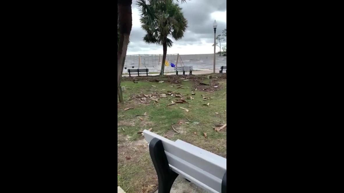 EE.UU.: Escombros y daños después de que el huracán Sally llegue a Florida