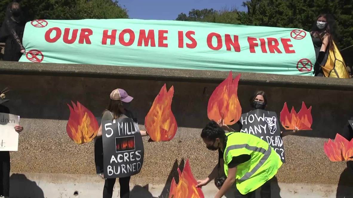 USA: Extinction Rebellion stage protest in memory of those killed in West Coast fires