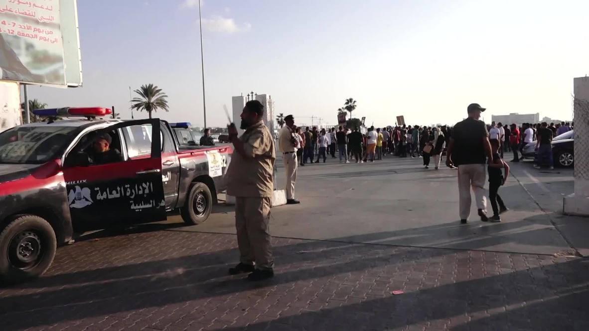 Libia: Manifestantes desafían las duras medidas de seguridad en Bengasi y protestan contra la corrupción