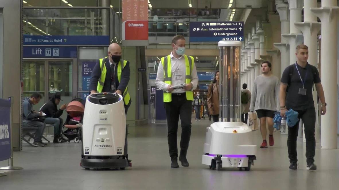 State-of-the-art cleaning robots make spotless debut at London station