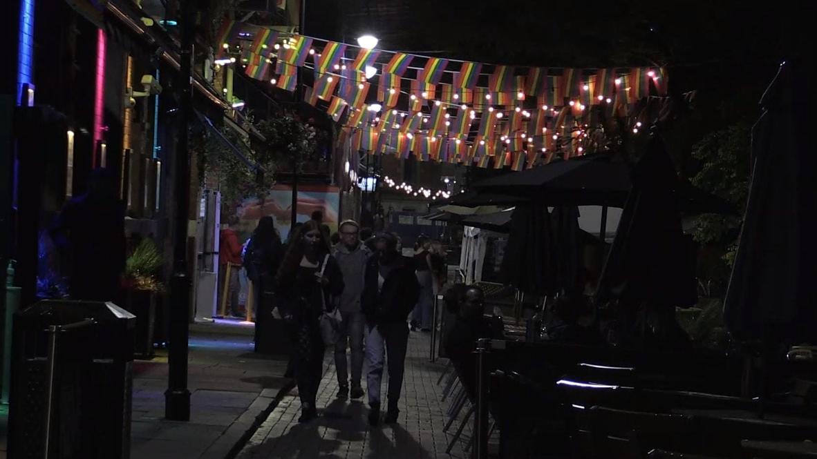 UK: Mancunians enjoy last night out as fresh COVID restrictions loom