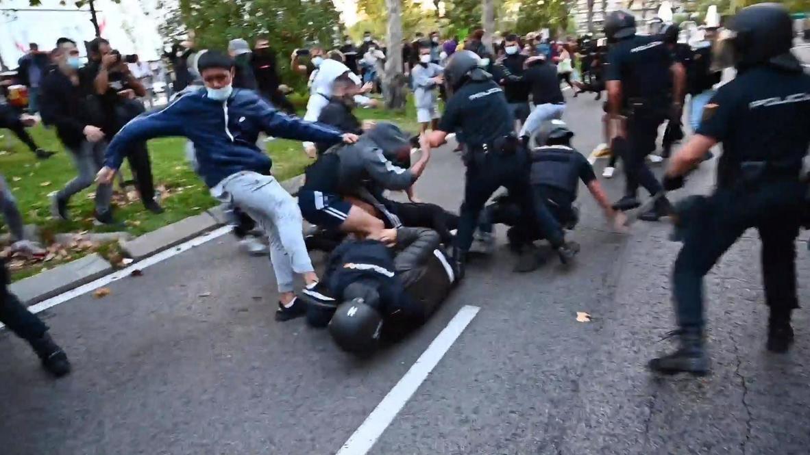 Spain: Violence breaks out at Madrid rally against COVID restrictions