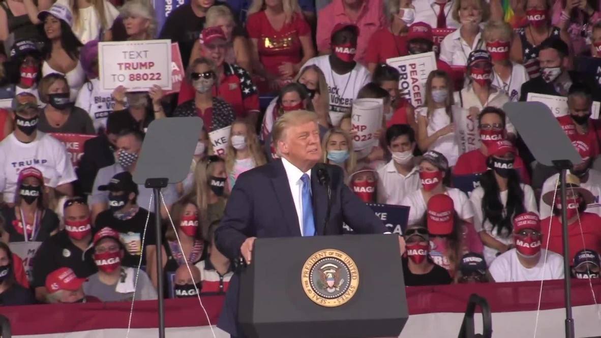 EE.UU.: Trump critica la 'extrema izquierda' de Kamala Harris durante un mitin en Jacksonville