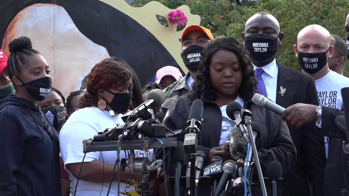 USA: Breonna Taylor's family demands release of grand jury transcripts