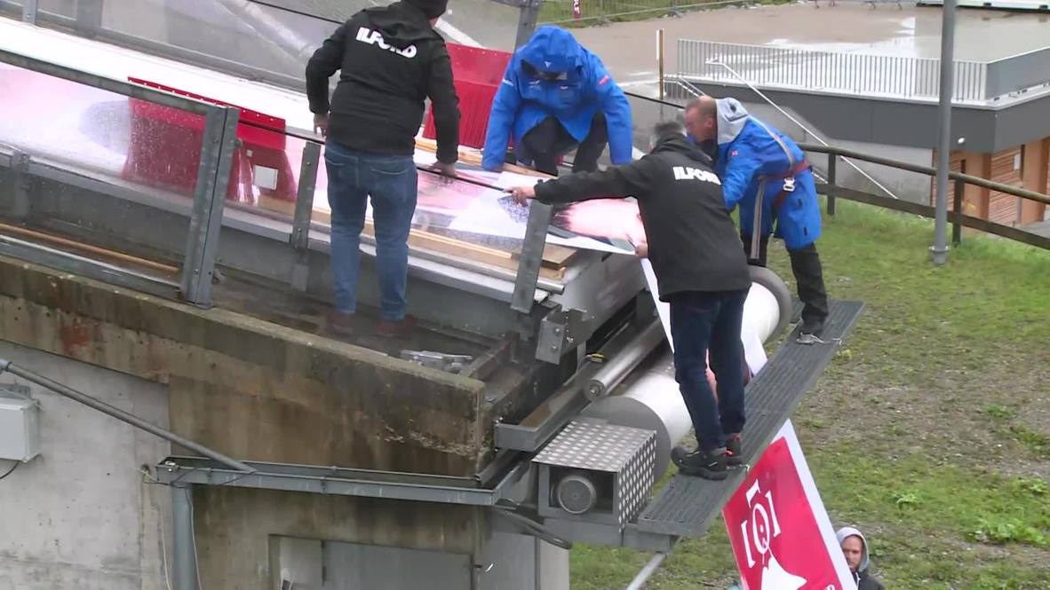 Germany: Canon breaks world record for longest digitally-printed photo in Alps