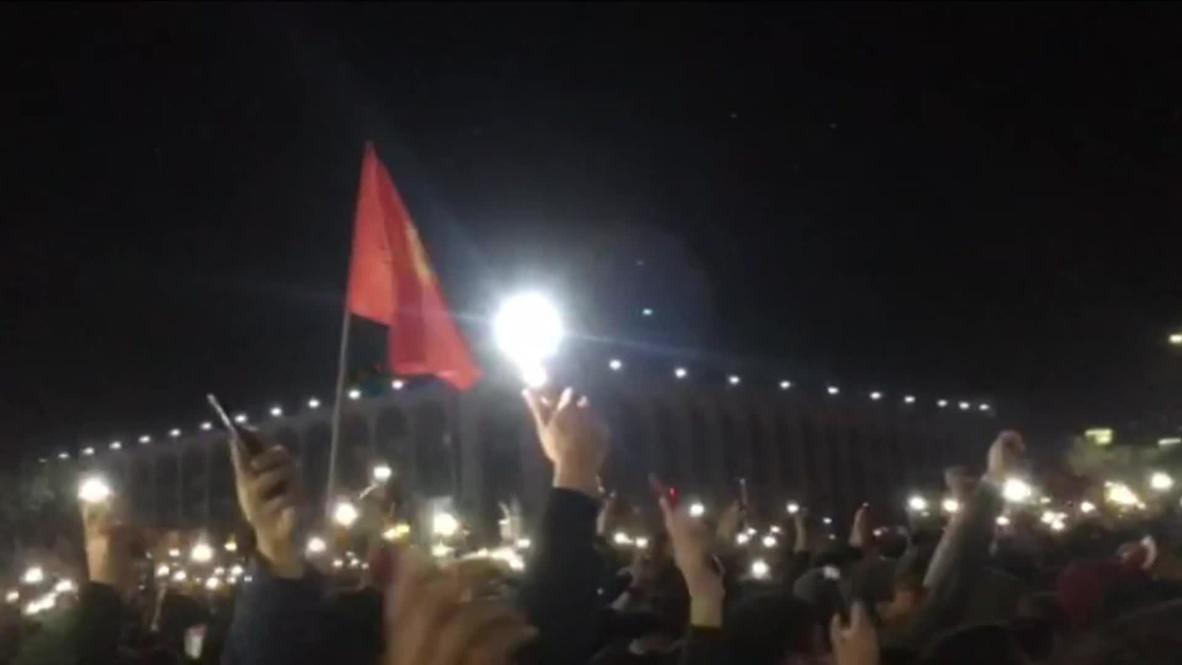 Kyrgyzstan: Bishkek police clash with protesters demanding re-election to parliament
