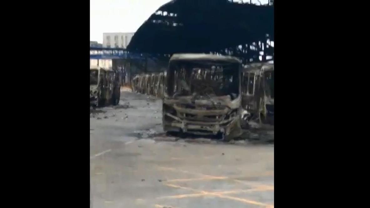 Nigeria: Imágenes de la destrucción en la terminal de autobuses de Lagos durante las protestas contra el SARS