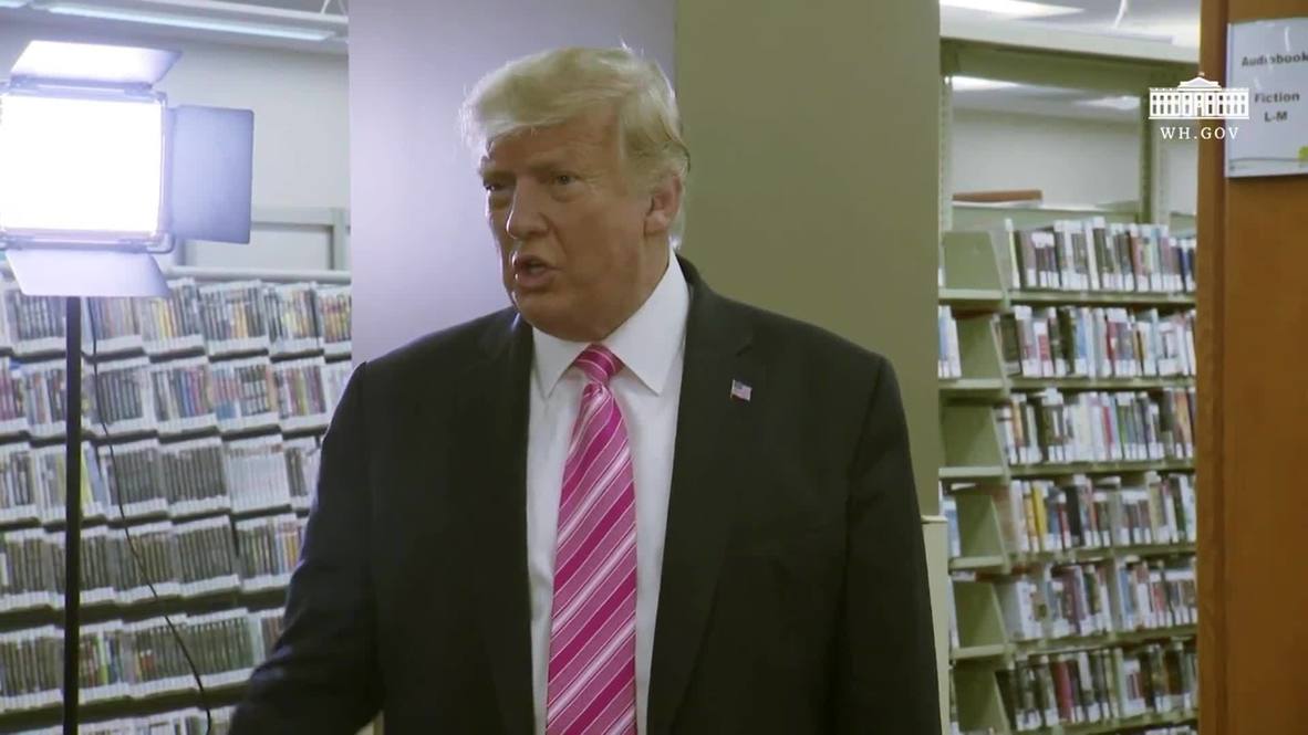 USA: 'I voted for a guy named Trump' - Trump votes in presidential election