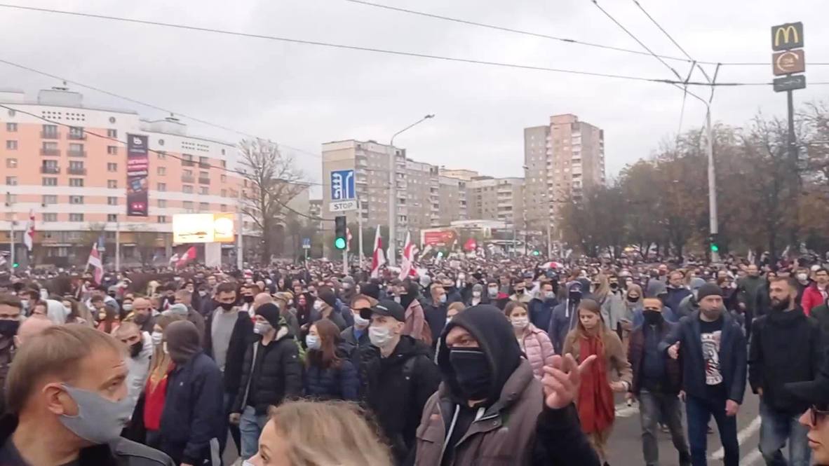 Белоруссия: Сотни людей вышли на протестную акцию "Народный ультиматум" в Минске