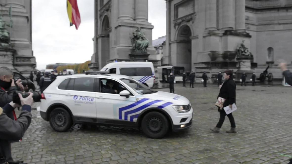 Bélgica: Policía detiene a manifestantes contra las restricciones por covid-19
