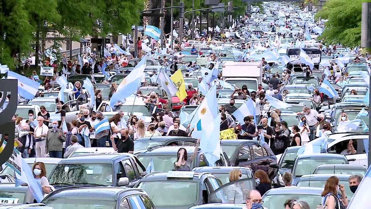 Argentina: Thousands join major anti-government protest in Buenos Aires |  Video Ruptly