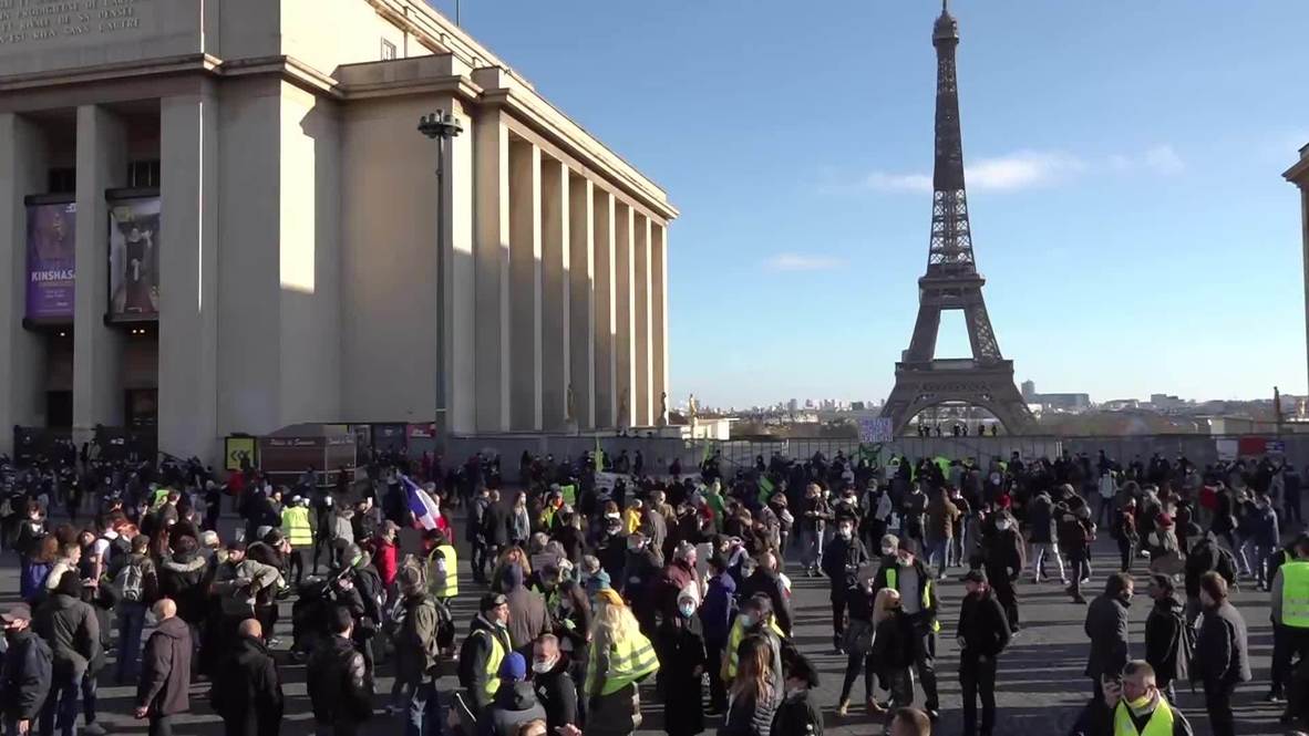 Francia: Manifestantes protestan contra el proyecto de ley de seguridad global en París