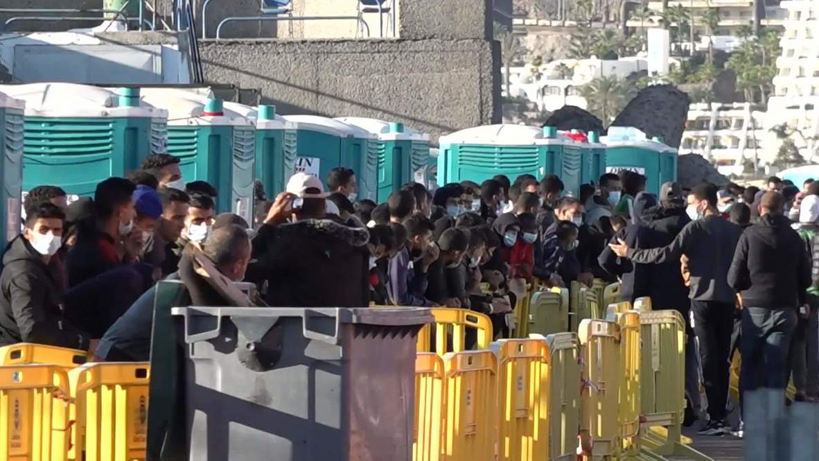 Spain: Canary Islanders express concern over govt handling of migrant surge