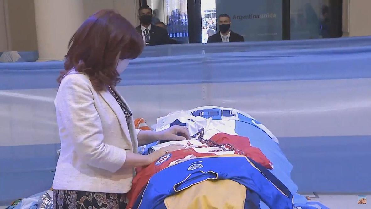 Argentina: Vice President Kirchner pays respects at Maradona wake