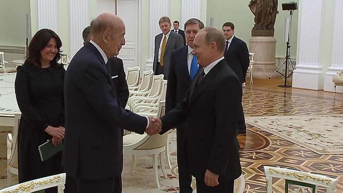 94yo ex-French president Valery Giscard d'Estaing dies following COVID diagnosis *ARCHIVE*