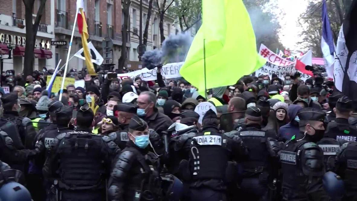 Франция: В Париже продолжаются протесты против законопроекта о безопасности
