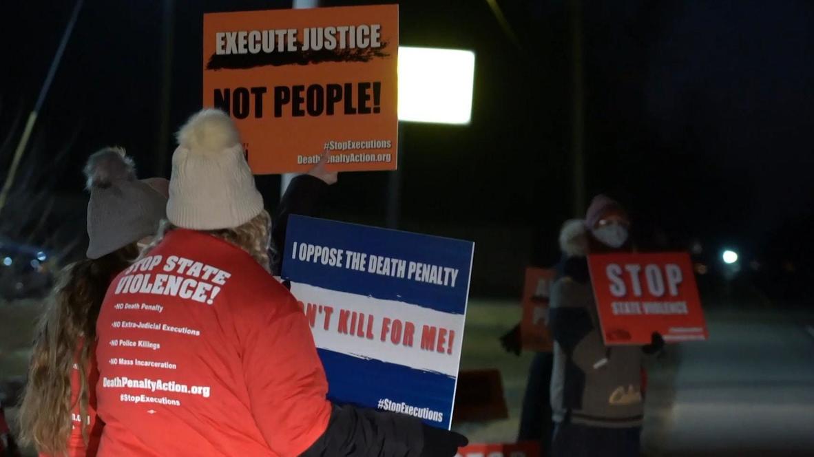 USA: Dozens rally in Indiana as govt executes first female inmate since 1953
