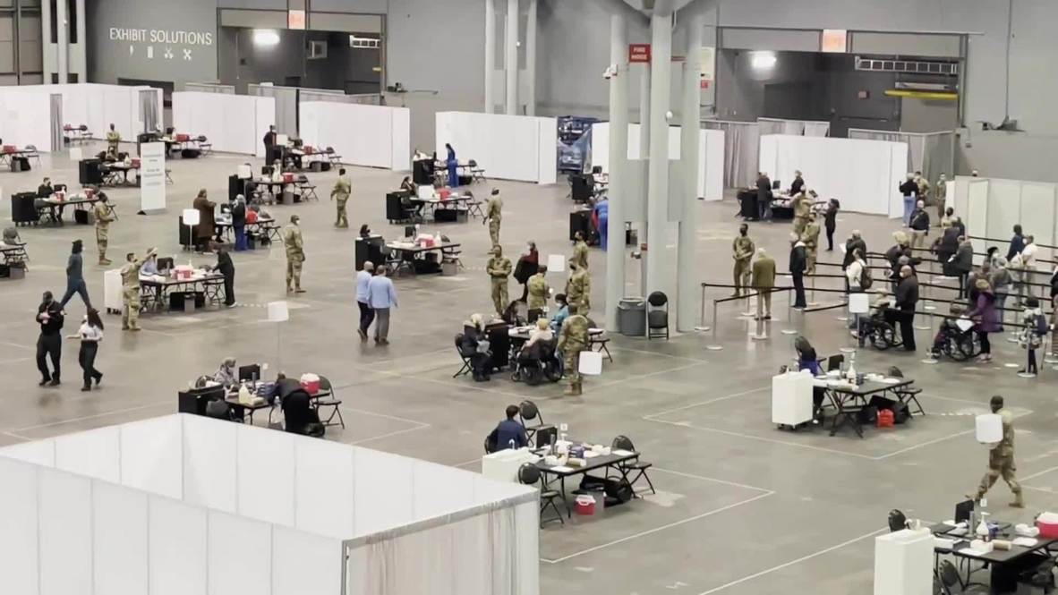 USA: COVID vaccination hub opens at Manhattan conference centre
