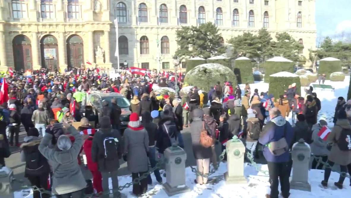 Austria: Escépticos de covid-19 realizan una manifestación en Viena