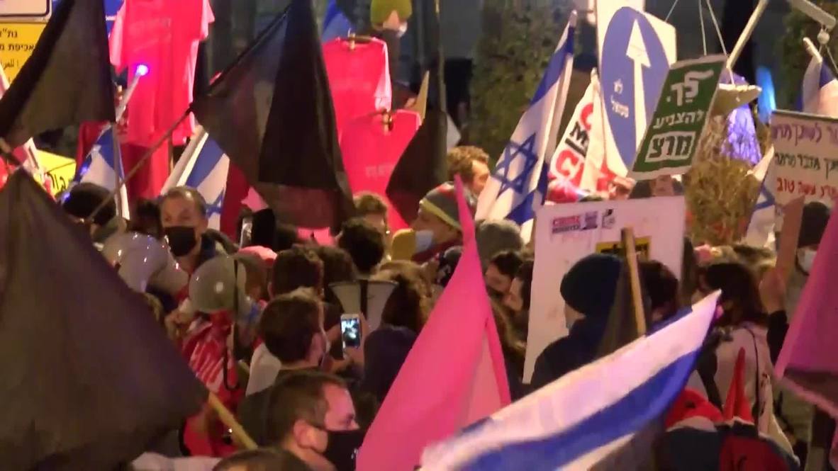 إسرائيل: مئات المناهضين لنتنياهو يتظاهرون خارج مقر إقامته في القدس