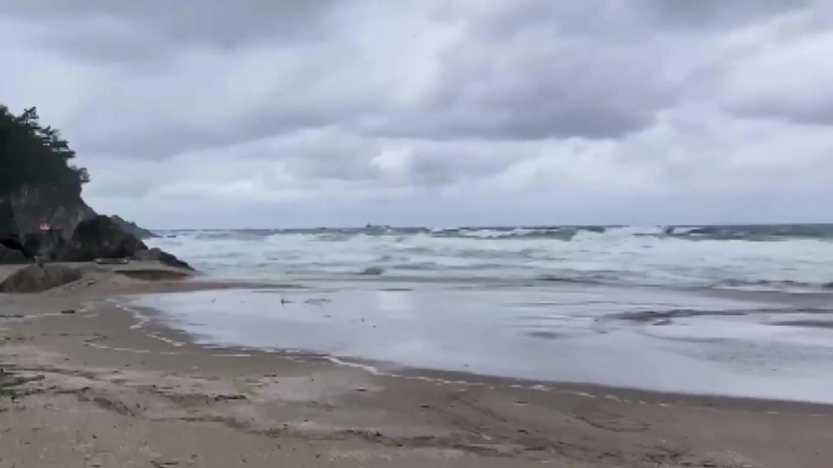 Turquía: Realizan una operación de rescate de un barco ucraniano en el Mar Negro
