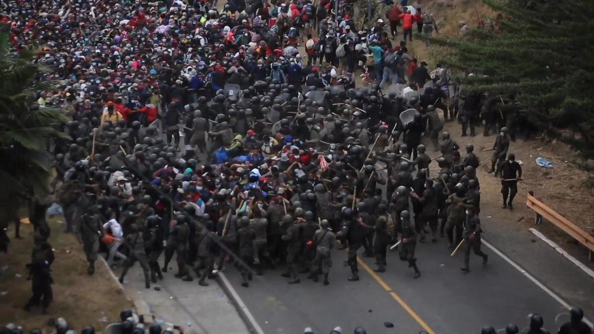 Guatemala: Fuerzas de seguridad utilizan gas lacrimógeno para evitar el paso de la caravana de migrantes hondureños