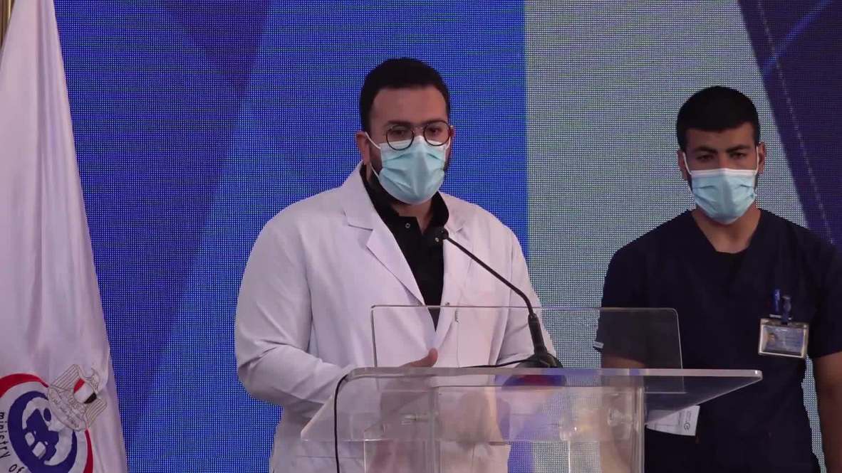 Egypt: 'There is nothing to be afraid of' - medic after receiving one of country's first COVID jabs
