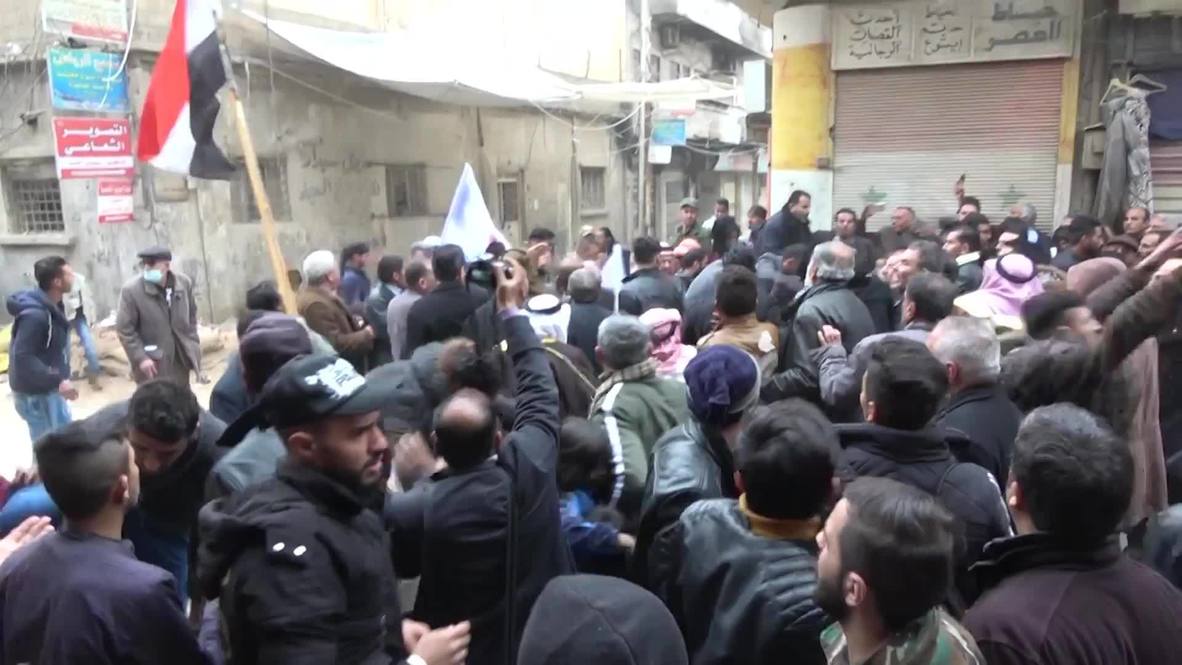 سوريا: تصاعد التوترات خلال مواجهة بين السكان المحتجين على حصار الحسكة وعناصر تابعين لقوات سوريا الديمقراطية
