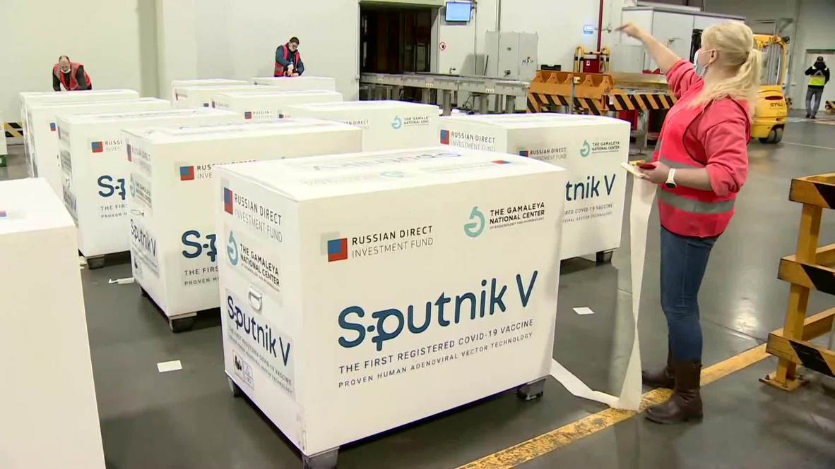 Rusia: Nuevo envío de vacunas Sputnik V para Argentina se prepara en el aeropuerto de Moscú