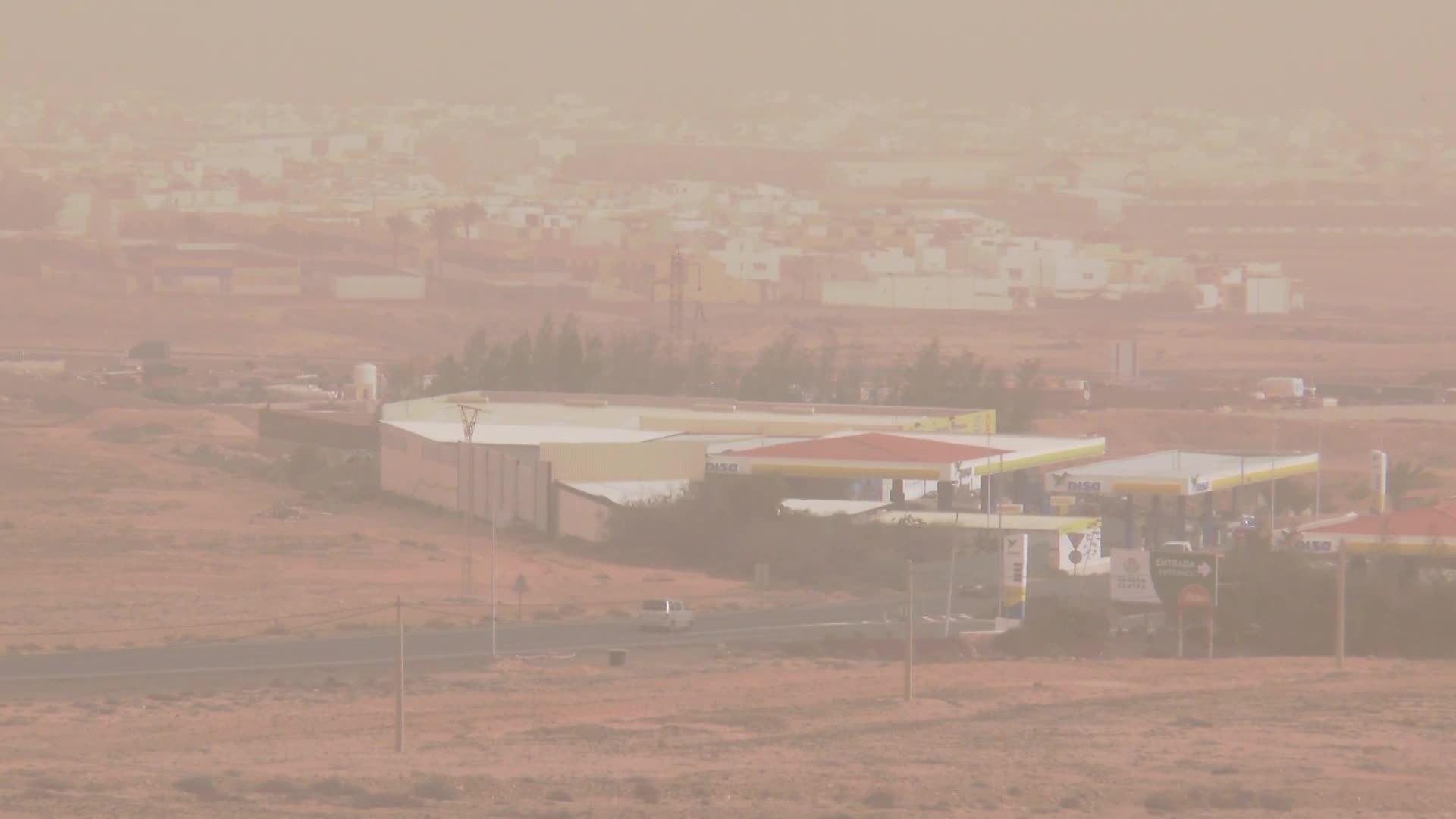 Spain Saharan dust storm Calima hits Canary Islands Video Ruptly