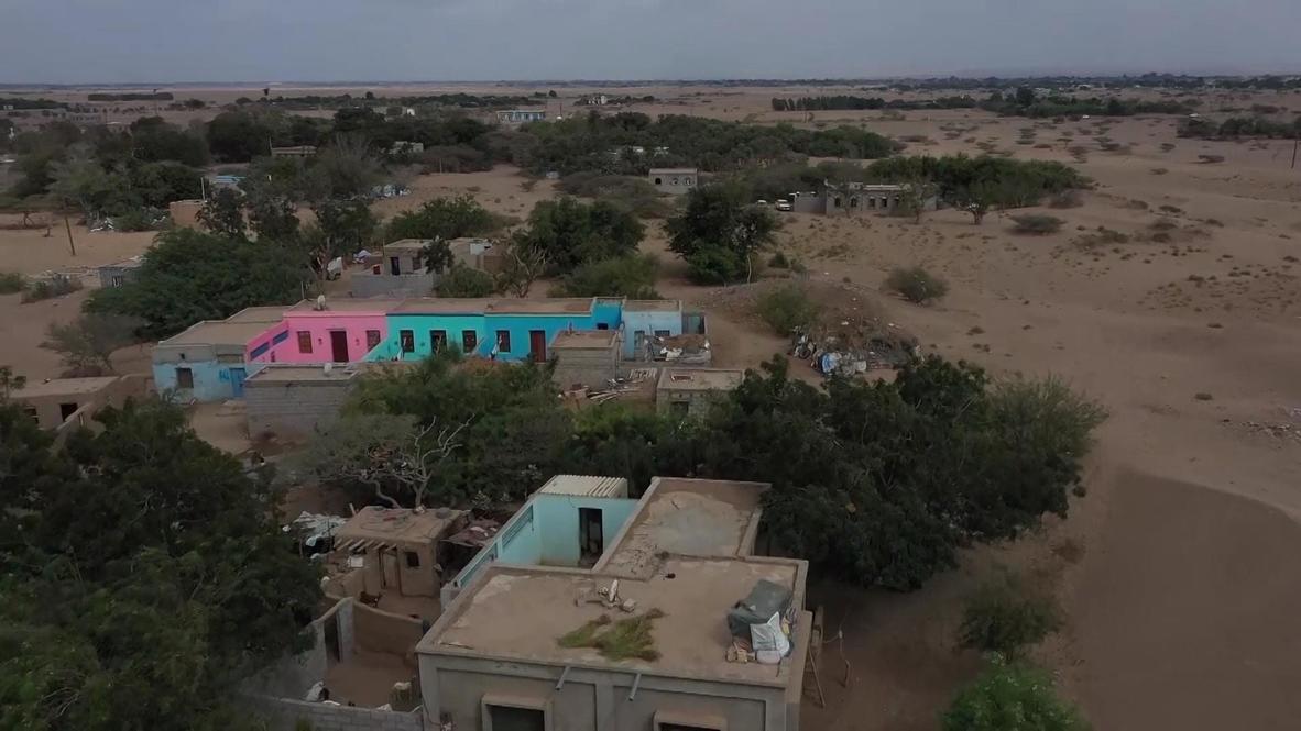 Crawling sands - desertification threatens Yemeni village