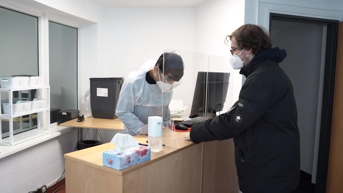 Germany: Berlin hostel becomes coronavirus gargle test centre