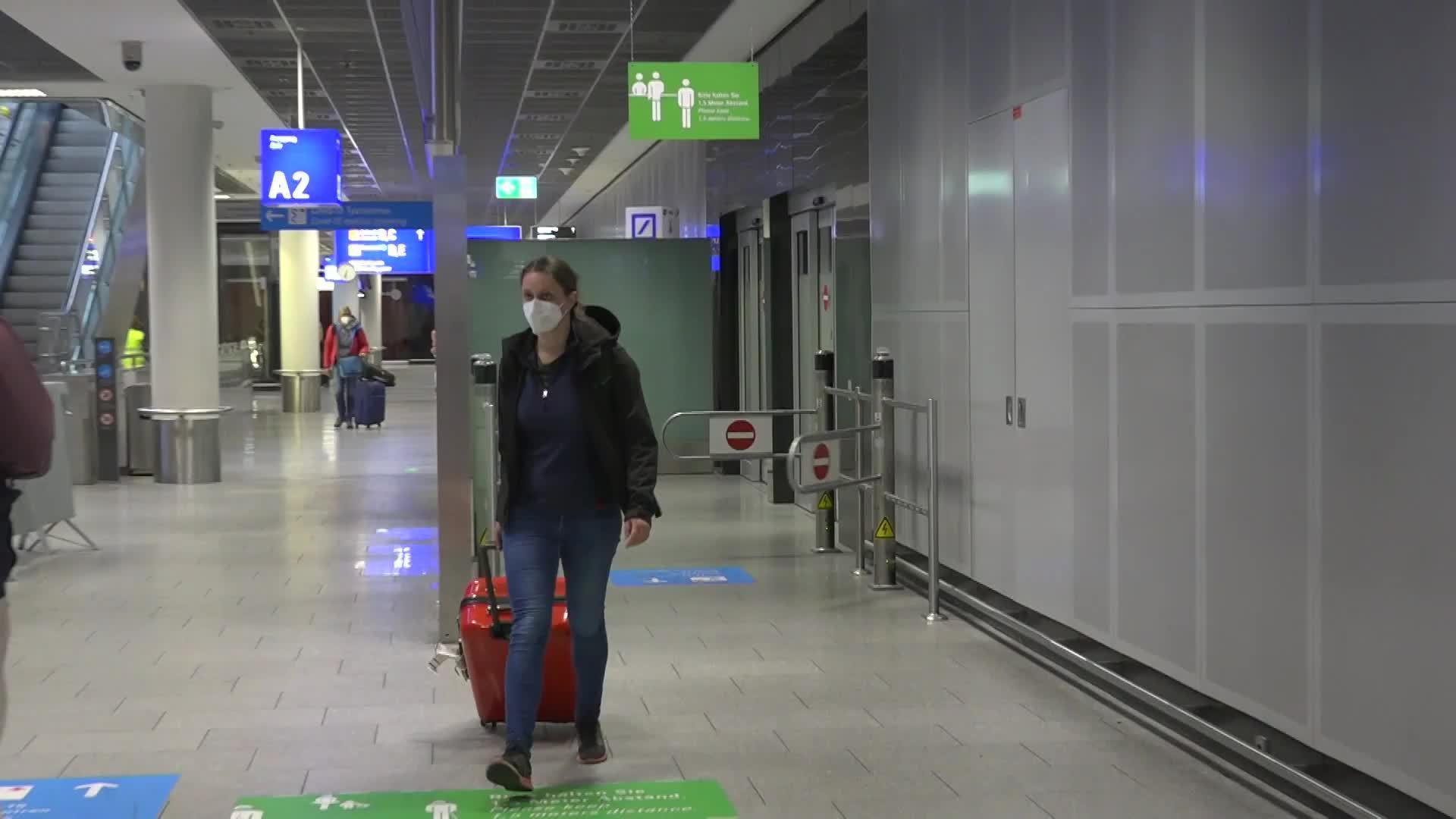 Germany: Minsk-Frankfurt flight delayed over alleged 'terrorist act' warning | Video Ruptly