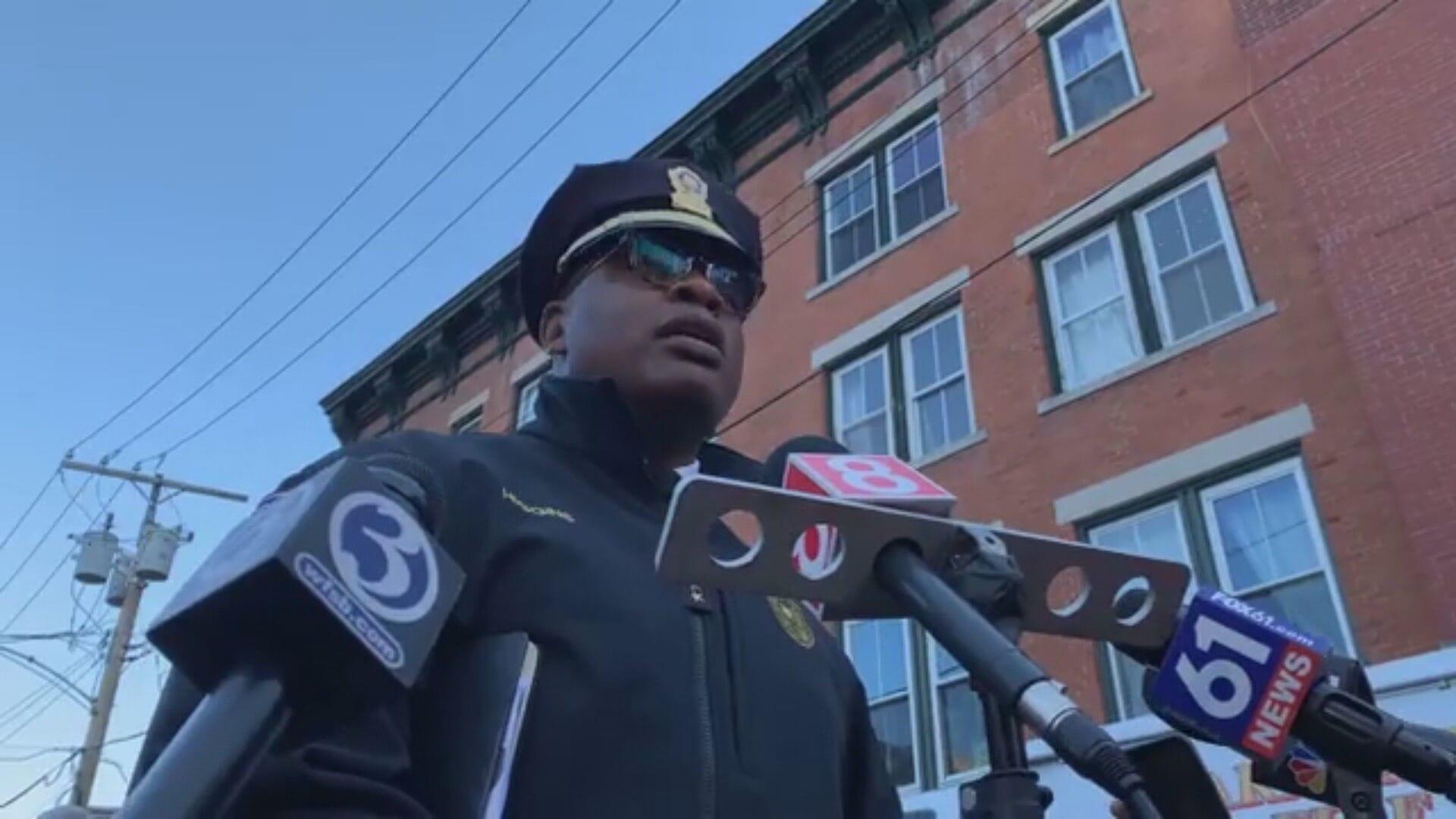 USA Several buildings evacuated at Yale university amid bomb threat police Video Ruptly