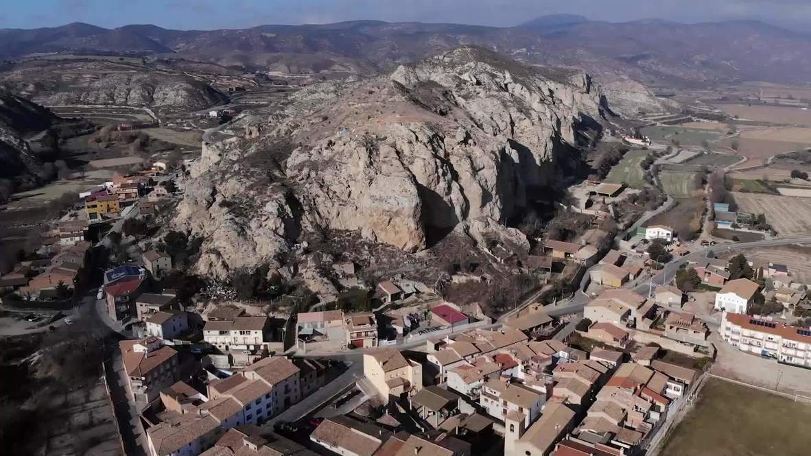 Spain: Works to avoid gigantic rock falling on village of Gerb kick off