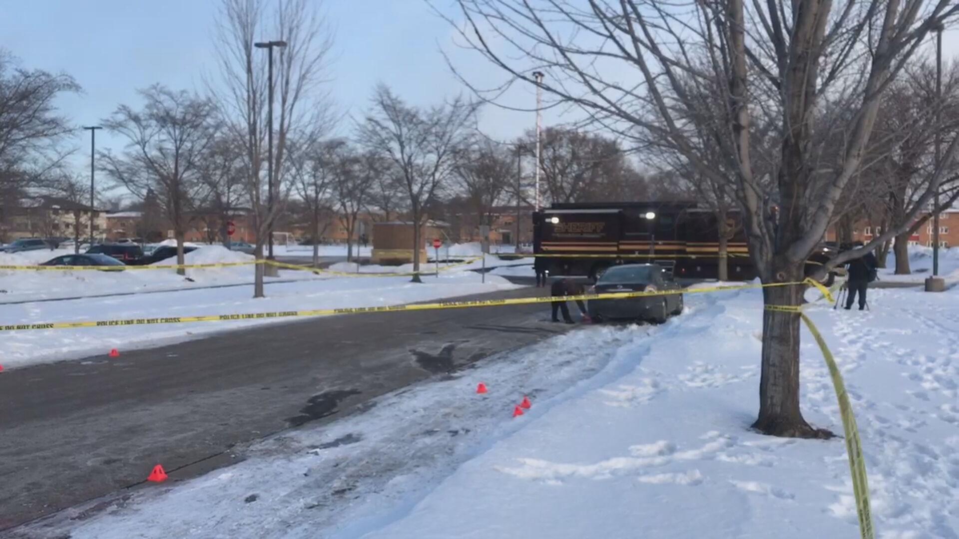 USA Police cordon off Richfield school after deadly shooting Video