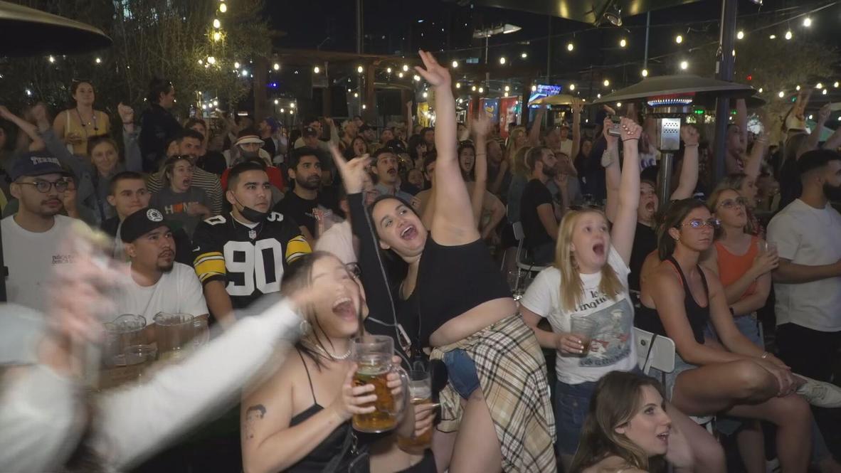 EE.UU.: "Esto es increíble" - Eufóricos aficionados de los Rams celebran la victoria de su equipo en la Super Bowl