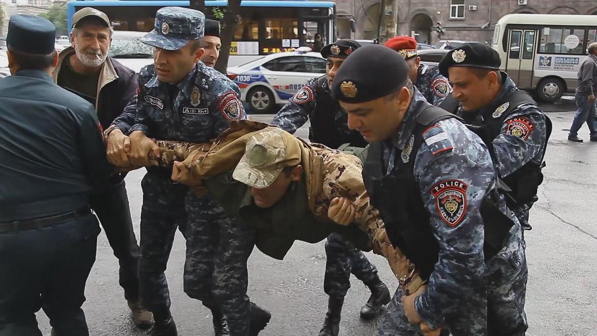 Armenia Dozens arrested as Yerevan protest demands PM Pashinyan's resignation Video Ruptly