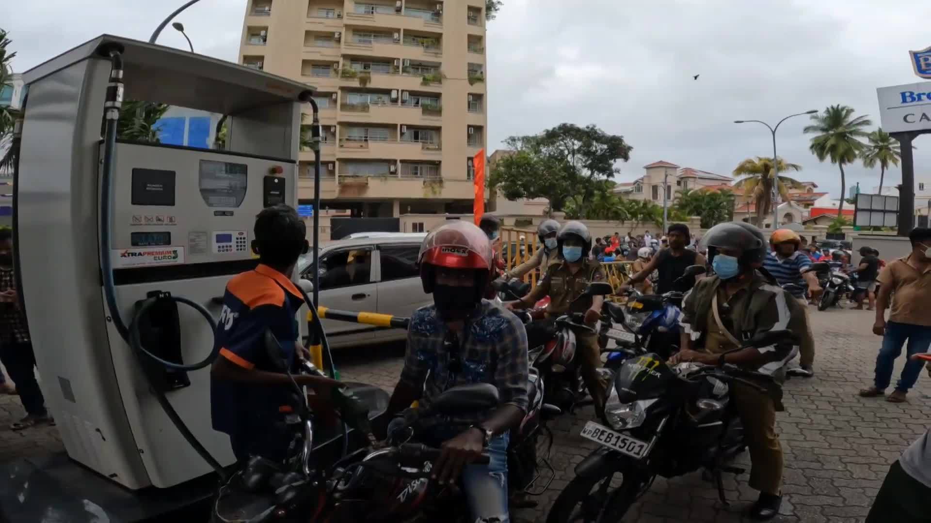 Sri Lanka Government brings in 'fuel pass' to combat petrol crisis