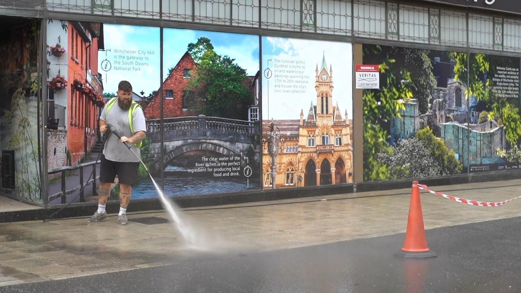 Pipe down! Locals in southern England get tough on waterwasters as hose ban looms Video Ruptly