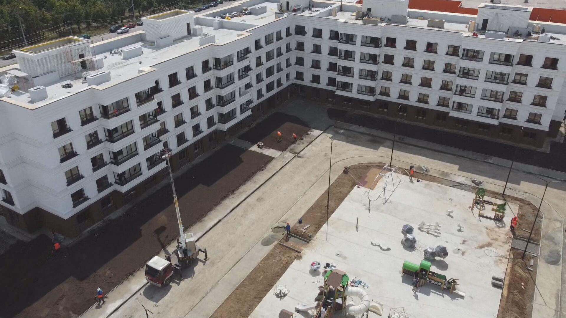 DPR Two new apartment houses will be ready in Mariupol by September