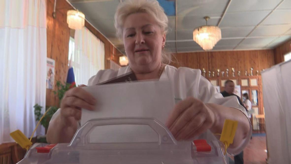 Ukraine: Skadovsk and Melitopol residents vote in referendum on joining Russia amid international pushback